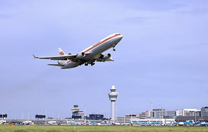 Executive mobility and airport protocol